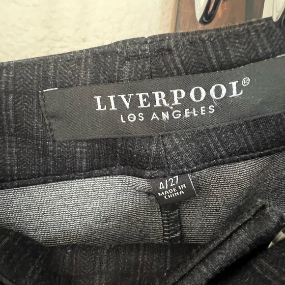 Two Piece Pantsuit - Picture 5 of 7